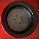 Auslaufgesch�tzter Wassernapf f�r Hunde u. Katzen rund
